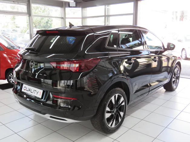OPEL Grandland 1.2i TP Elegance Automat