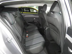 PEUGEOT 308 1.2 Pure Tech Allure Pack EAT8 (Automat)