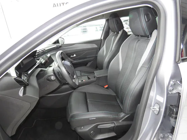 PEUGEOT 308 1.2 Pure Tech Allure Pack EAT8 (Automat)