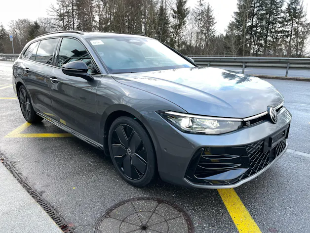 VW Passat Variant 2.0 TDI evo R-Line 4 Motion DSG