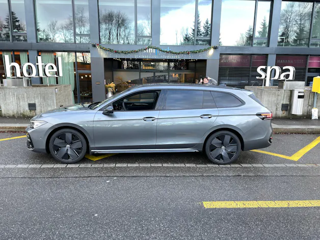 VW Passat Variant 2.0 TDI evo R-Line 4 Motion DSG