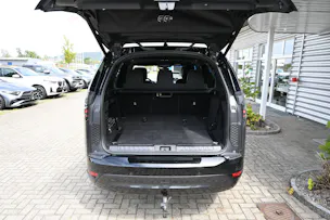 Land Rover Discovery 3.0D I6 P250 S R-Dynamic AWD Automatic 7-Plätzer + AHK 3500kg + Werksgarantie 10.2030
