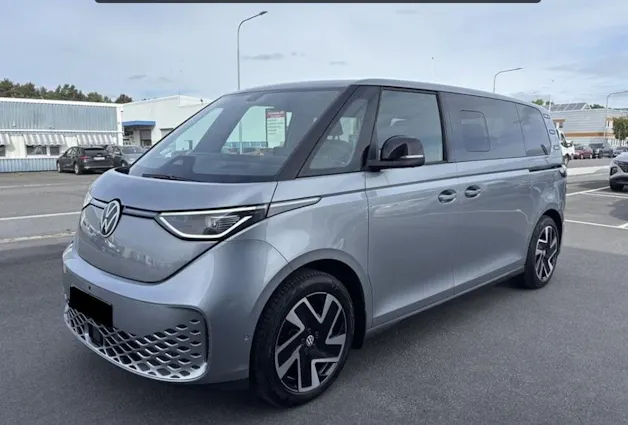 VW ID.Buzz LWB Pro 4 Motion - 7 Sitzer
