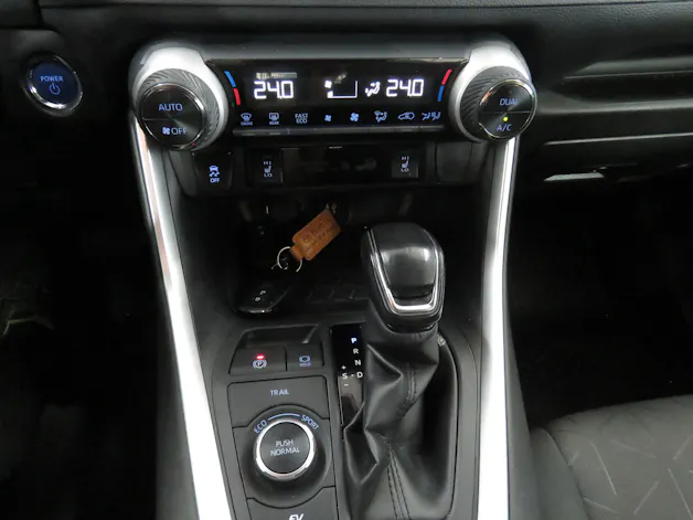 Toyota RAV-4 2.5 HSD Trend e-CVT 4WD Automat Fixpreis !!!