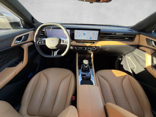 MG HS 1.5 Hybrid Luxury
