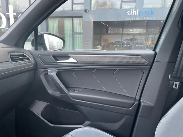 VW Tiguan 2.0TSI R-Line 4Motion DSG 7 Sitzer mit AHK