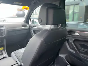 VW Tiguan 2.0TSI R-Line 4Motion DSG 7 Sitzer mit AHK