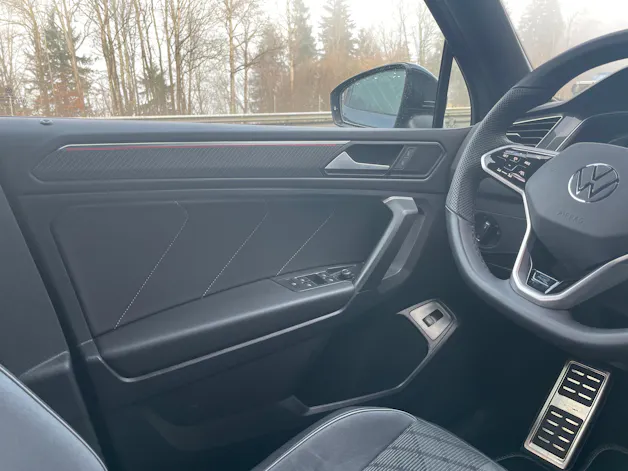 VW Tiguan 2.0TSI R-Line 4Motion DSG 7 Sitzer mit AHK