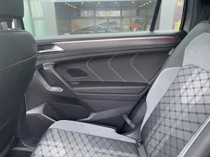 VW Tiguan 2.0TSI R-Line 4Motion DSG 7 Sitzer mit AHK