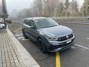 VW Tiguan 2.0TSI R-Line 4Motion DSG 7 Sitzer mit AHK