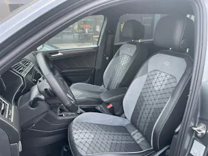 VW Tiguan 2.0TSI R-Line 4Motion DSG 7 Sitzer mit AHK