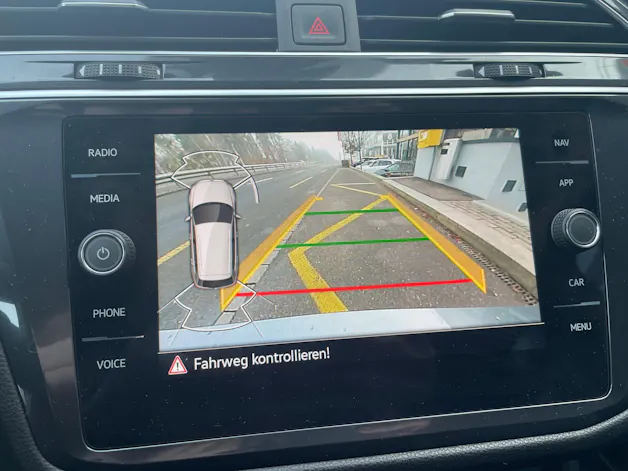 VW Tiguan 2.0TSI R-Line 4Motion DSG 7 Sitzer mit AHK