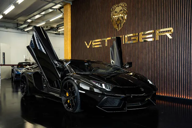 Lamborghini Aventador LP700-4 Coupé E-Gear