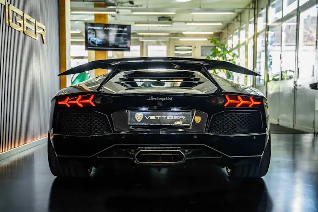 Lamborghini Aventador LP700-4 Coupé E-Gear