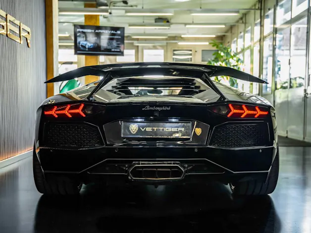 Lamborghini Aventador LP700-4 Coupé E-Gear