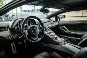 Lamborghini Aventador LP700-4 Coupé E-Gear