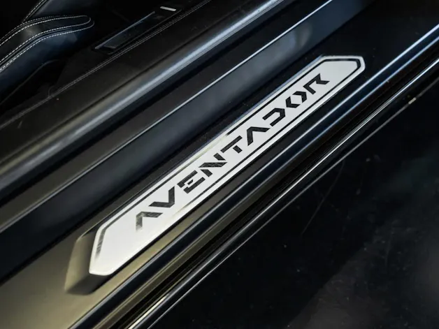 Lamborghini Aventador LP700-4 Coupé E-Gear