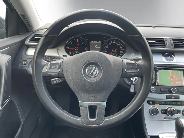 VW Variant 2.0 BlueTDI Highline DSG | NAPPA-LEDER | ACC | DCC | PANORAMA | KAMERA