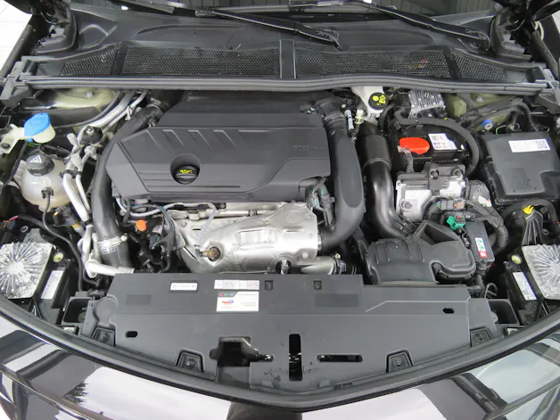 OPEL Astra Sports Tourer 1.6 PHEV Turbo GSe (Automat)