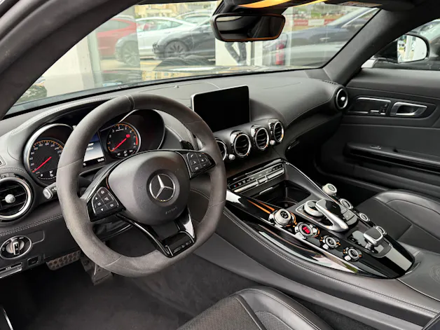MERCEDES-BENZ AMG GT C Speedshift DCT