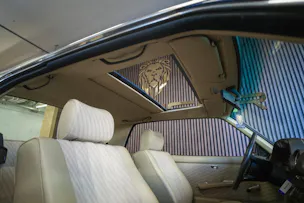MERCEDES-BENZ 230 CE