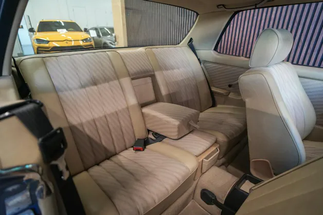 MERCEDES-BENZ 230 CE