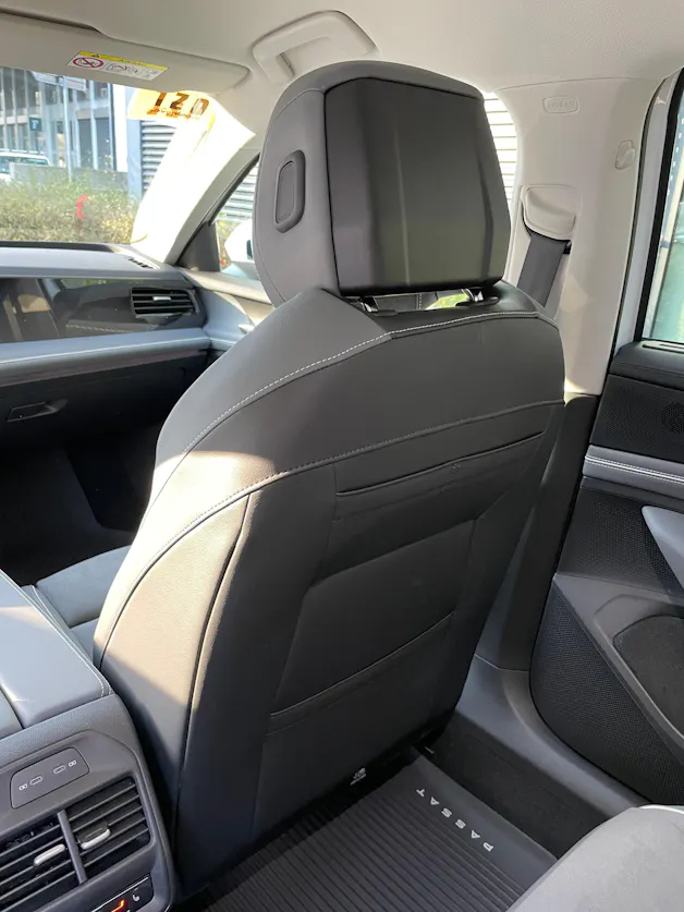 VW Passat Variant 2.0 TDI evo Business 4 Motion DSG