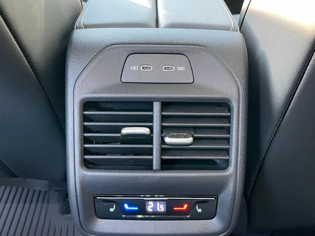 VW Passat Variant 2.0 TDI evo Business 4 Motion DSG