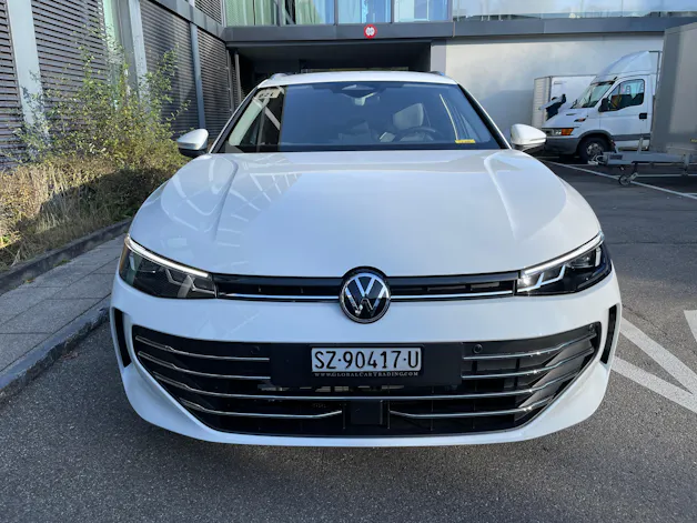 VW Passat Variant 2.0 TDI evo Business 4 Motion DSG