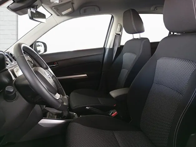 Suzuki Vitara 1.4 T Compact+ Hybrid 4x4