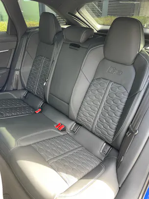 AUDI RS6 Avant 4.0 TFSI V8 quattro