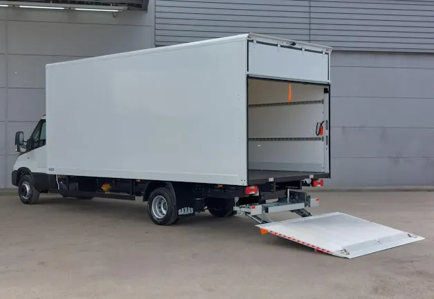IVECO 70 C 18H A8 Kofferumbau