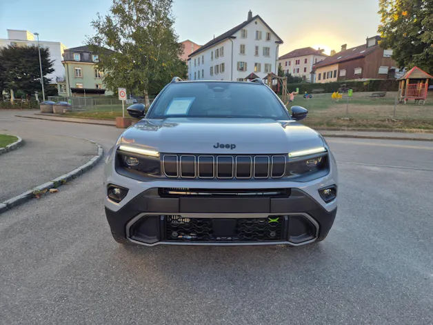 JEEP Avenger 1.2 Turbo MHEV Overland Leather 4xe