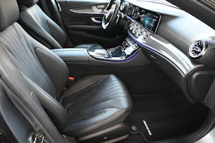 MERCEDES-BENZ CLS 450 4Matic AMG Line 9G-Tronic + Voll-Ausstattung (CH Auto) Facelift Modell