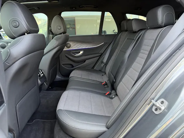 MERCEDES-BENZ E 220 d All-Terrain 4Matic Exclusive 9G-Tronic *Luftfahrwerk*