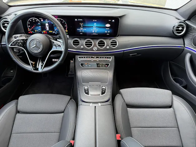 MERCEDES-BENZ E 220 d All-Terrain 4Matic Exclusive 9G-Tronic *Luftfahrwerk*