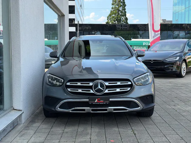 MERCEDES-BENZ E 220 d All-Terrain 4Matic Exclusive 9G-Tronic *Luftfahrwerk*