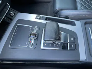 AUDI Q5 55 TFSI e sport quattro