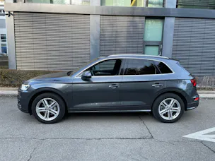 AUDI Q5 55 TFSI e sport quattro