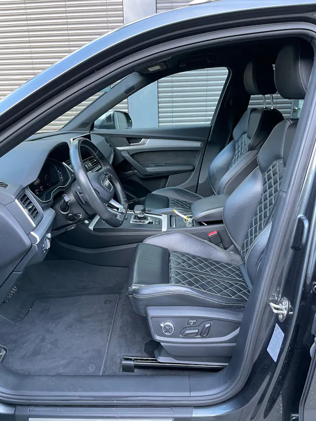 AUDI Q5 55 TFSI e sport quattro