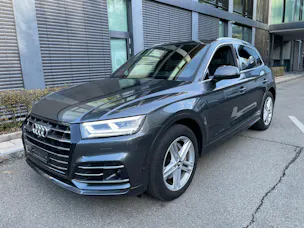 AUDI Q5 55 TFSI e sport quattro