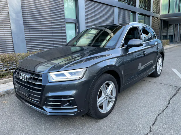 AUDI Q5 55 TFSI e sport quattro
