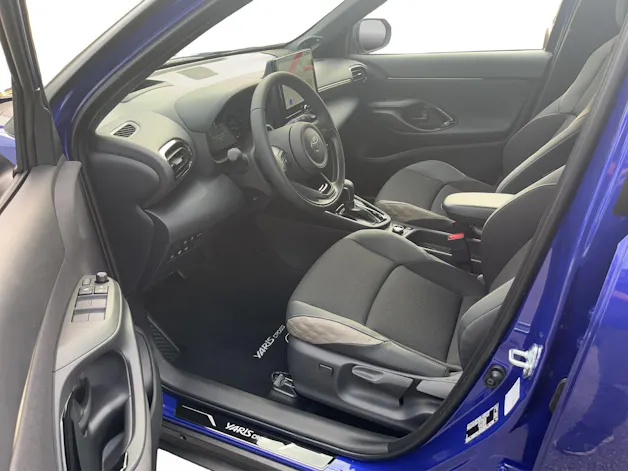 Toyota Yaris Cross 1.5 VVT-i HSD Premium AWD-i