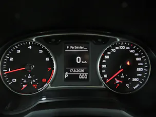 AUDI A1 Sportback Sport 1.4 TFSI S-Line Ambition S-tronic (Automat)