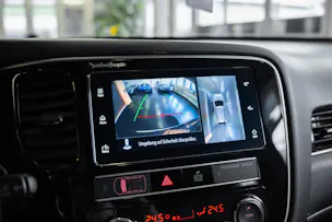 Mitsubishi Outlander 2.4 PHEV Style 4WD Automatic
