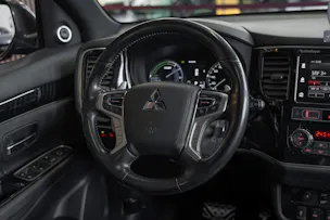 Mitsubishi Outlander 2.4 PHEV Style 4WD Automatic