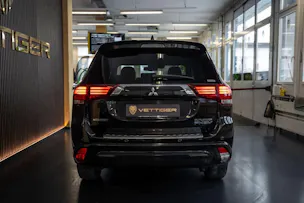 Mitsubishi Outlander 2.4 PHEV Style 4WD Automatic