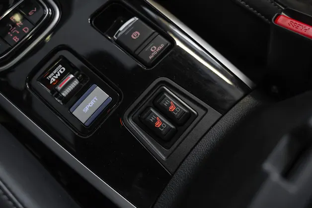 Mitsubishi Outlander 2.4 PHEV Style 4WD Automatic