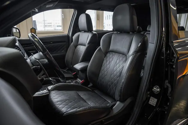 Mitsubishi Outlander 2.4 PHEV Style 4WD Automatic