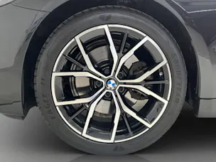 BMW 5er Reihe G30 520d xDrive paddles